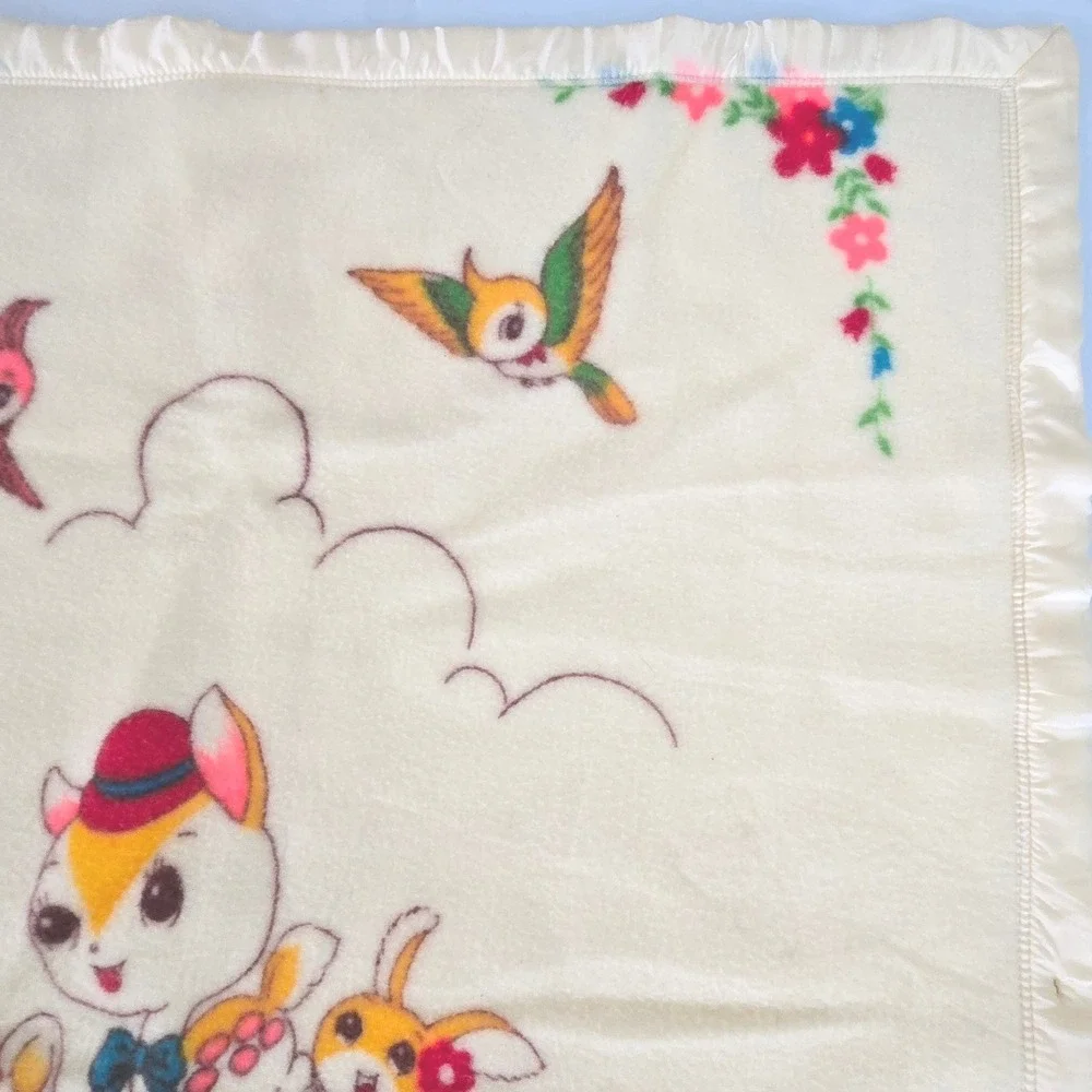 Vintage Satin Trim Infants Baby Blanket Cream Yellow Animal‎ Theme Taiwan
